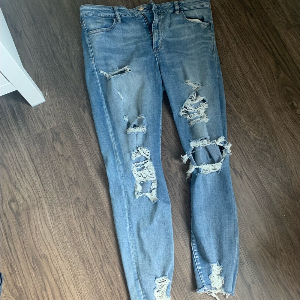 American Eagle High Rise Distressed Jeggings